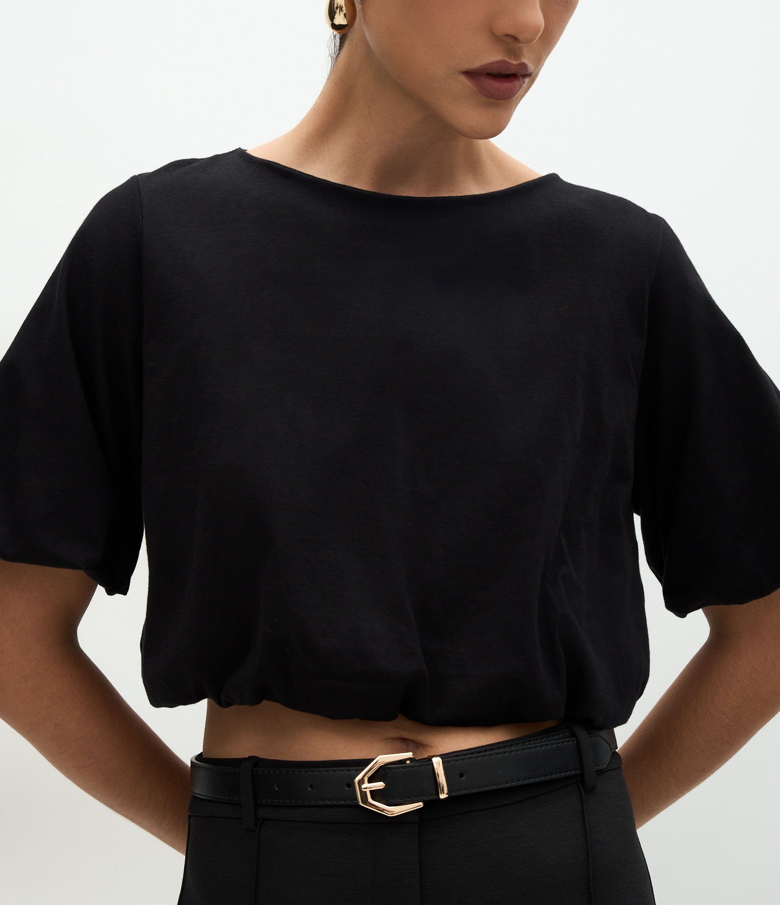 Blusa Cropped Balonê em Algodão Preto 4