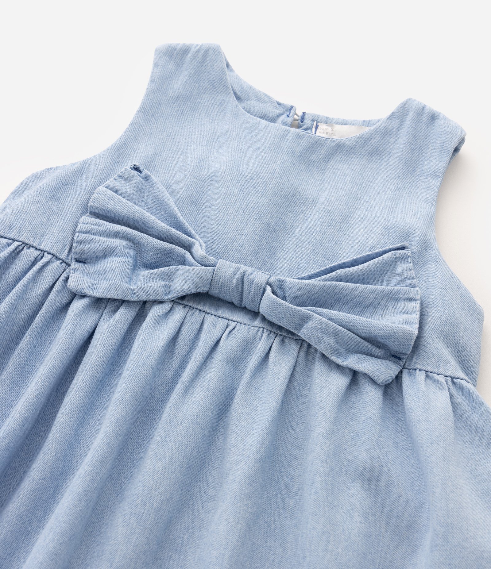 Vestido Infantil Evasê em Jeans com Laço Frontal - Tam 1 a 6 Anos Azul 4