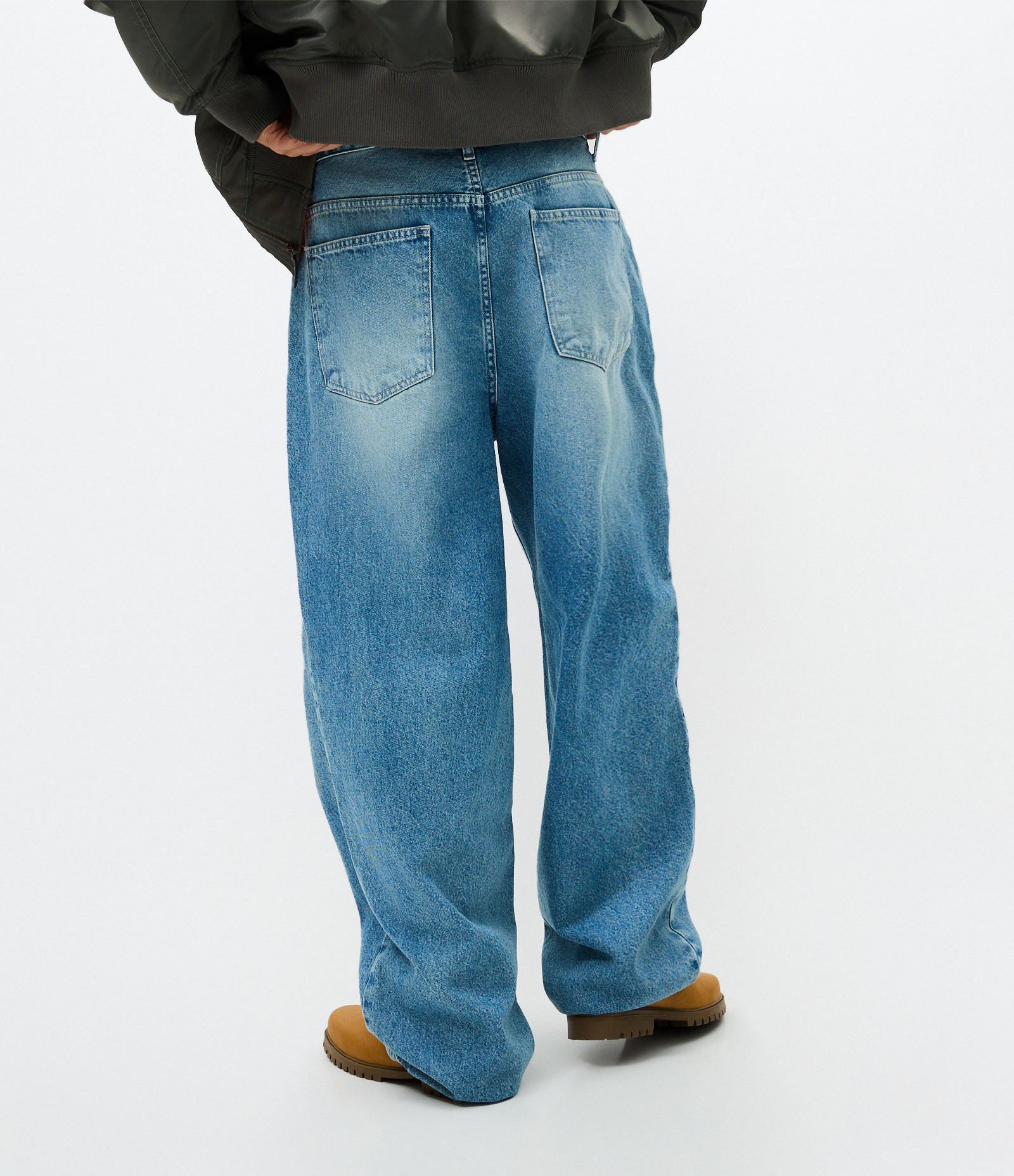 Calça Super Baggy em Jeans com Tribal em Efeito Desfiado Azul Claro 3
