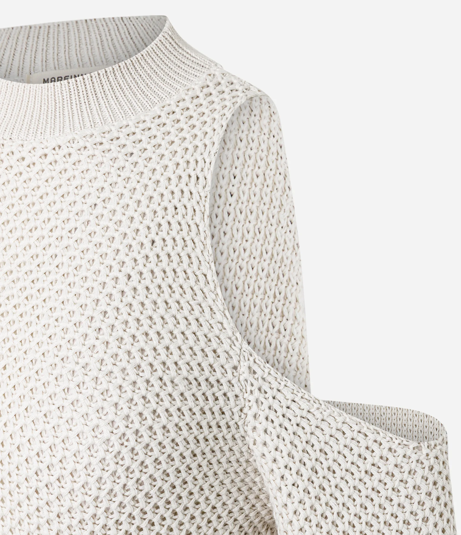 Blusa em Tricô com Ombros Vazados Bege 6
