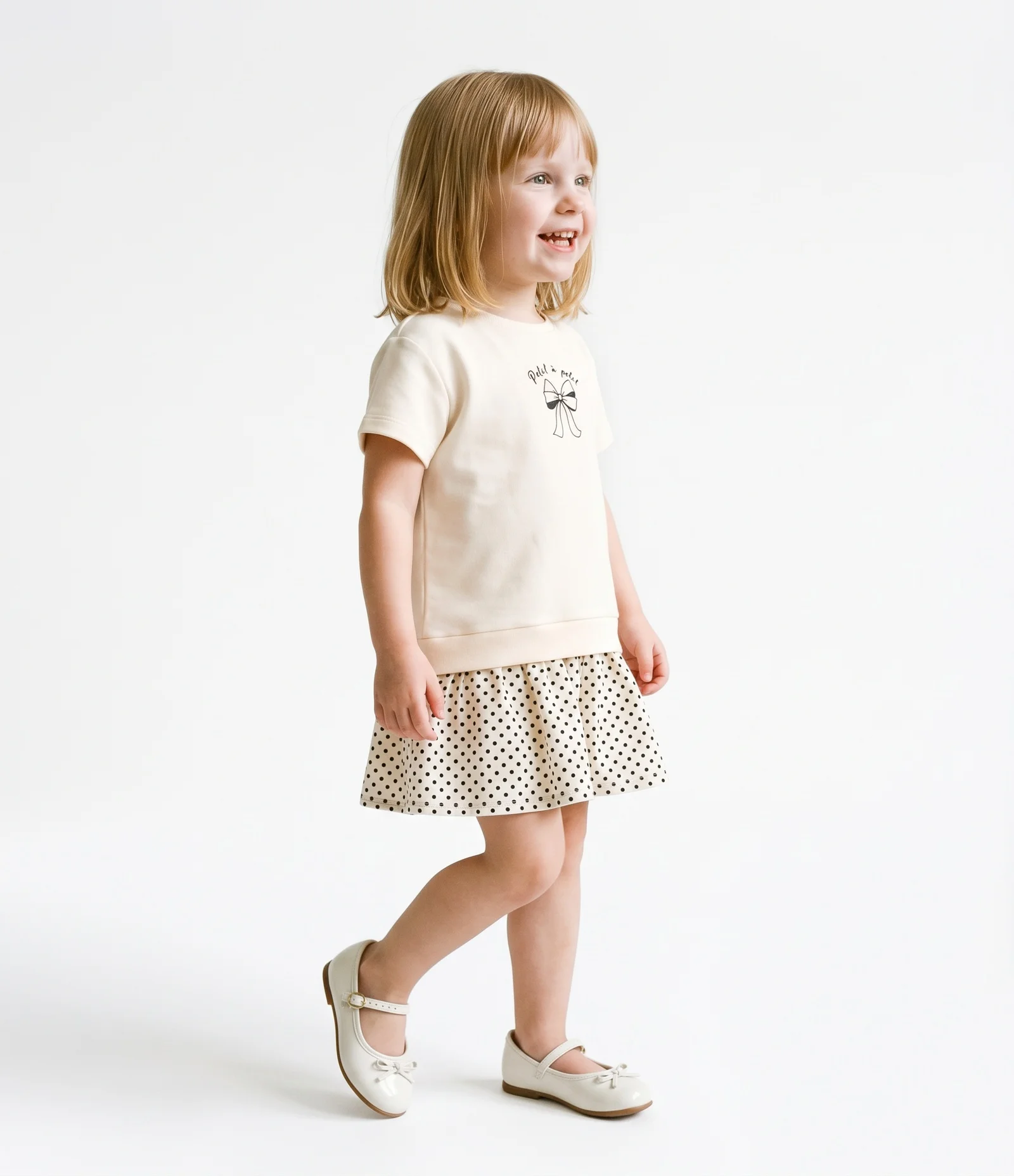 Vestido Relaxed em Moletinho com Saia Tule Poá Infantil - Tam 1 a 6 Anos Bege 2