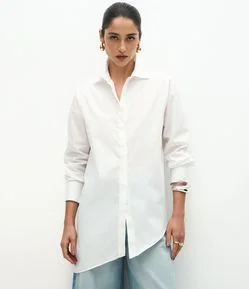 Camisa em Tricoline com Barra Assimétrica