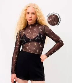 Blusa em Tule Floral Texturizada com Transparência