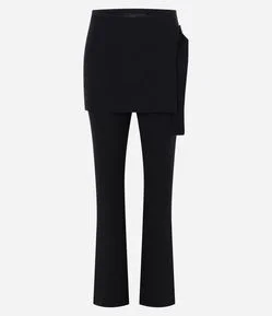 Calça Flare Alfaiatada com Sobreposição de Saia Assimétrica