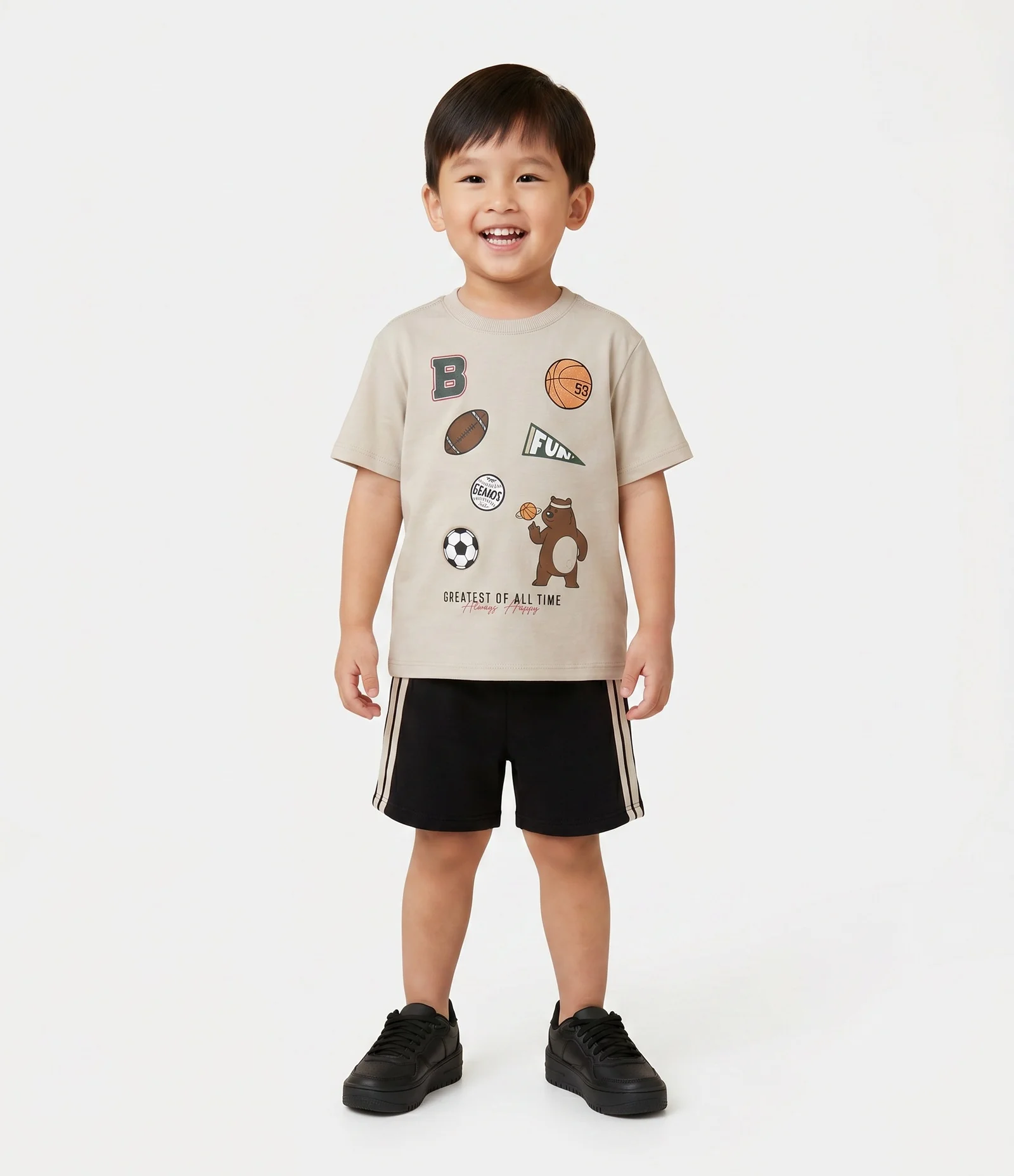 Conjunto Camiseta e Bermuda em Moletom com Ícones Esportivos - Tam 1 a 6 Anos Off White 1