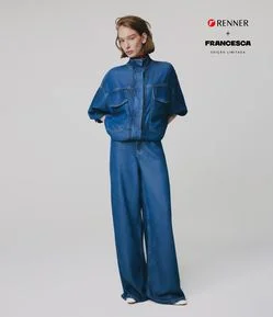 Calça Pantalona em Liocel com Cintura Baixa e Recortes