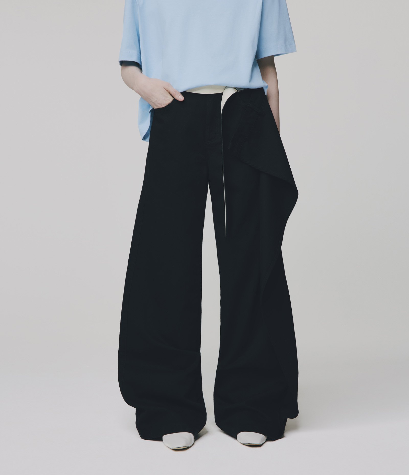 Calça Wide Leg em Jeans com Cós Transpassado Preto 2