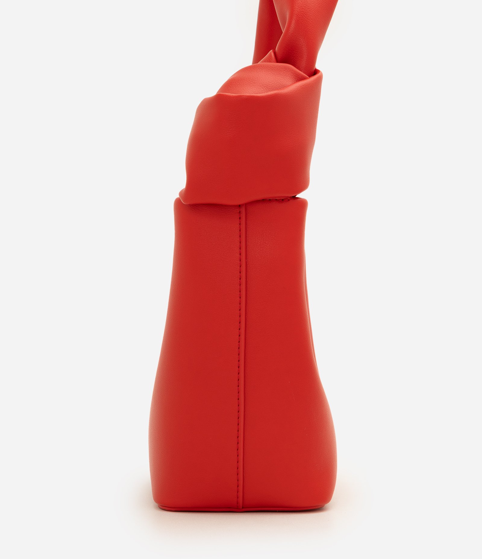 Bolsa Pequena em Couro com Alça de Mão e Detalhe de Nó Vermelho 4