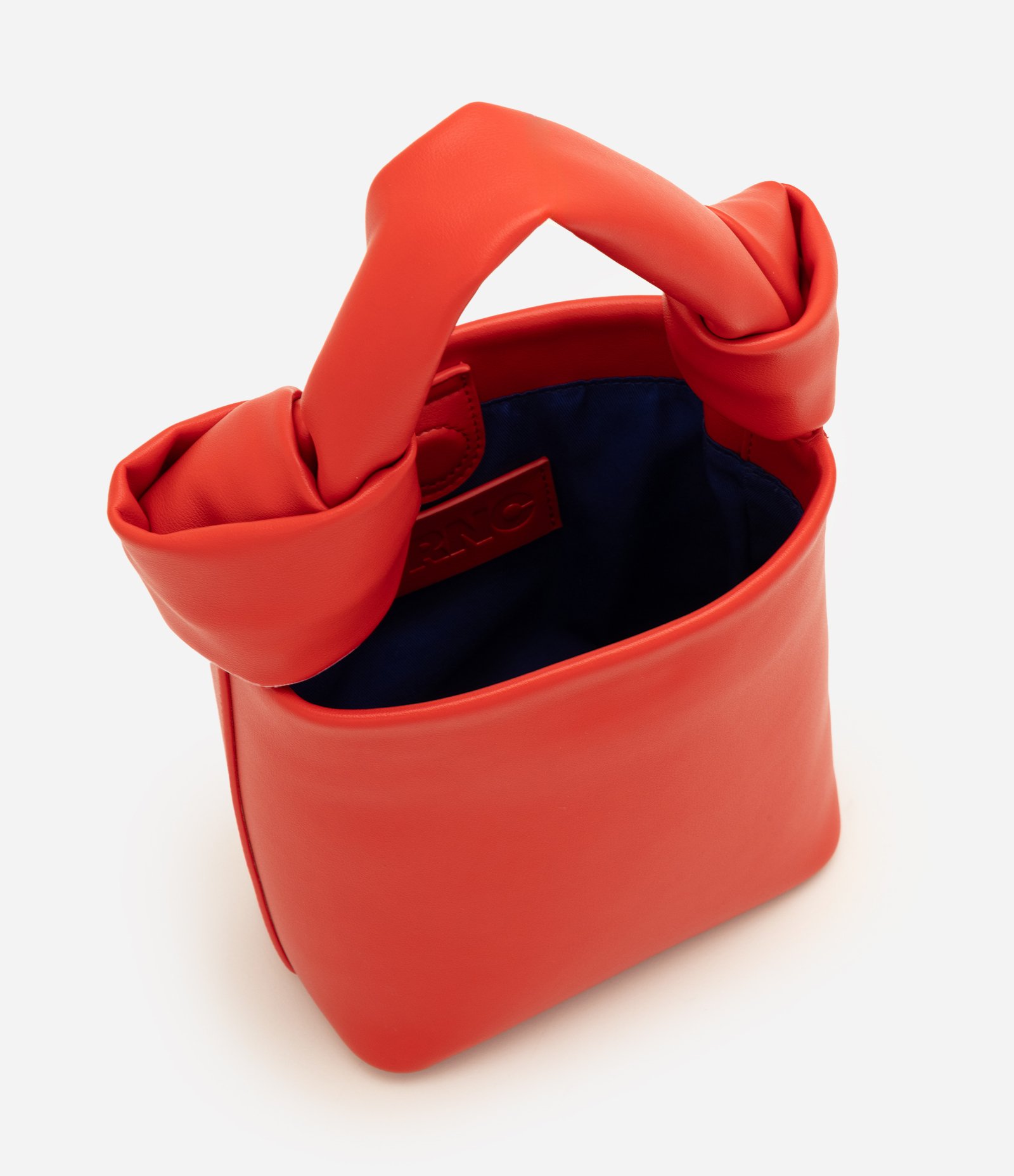 Bolsa Pequena em Couro com Alça de Mão e Detalhe de Nó Vermelho 7
