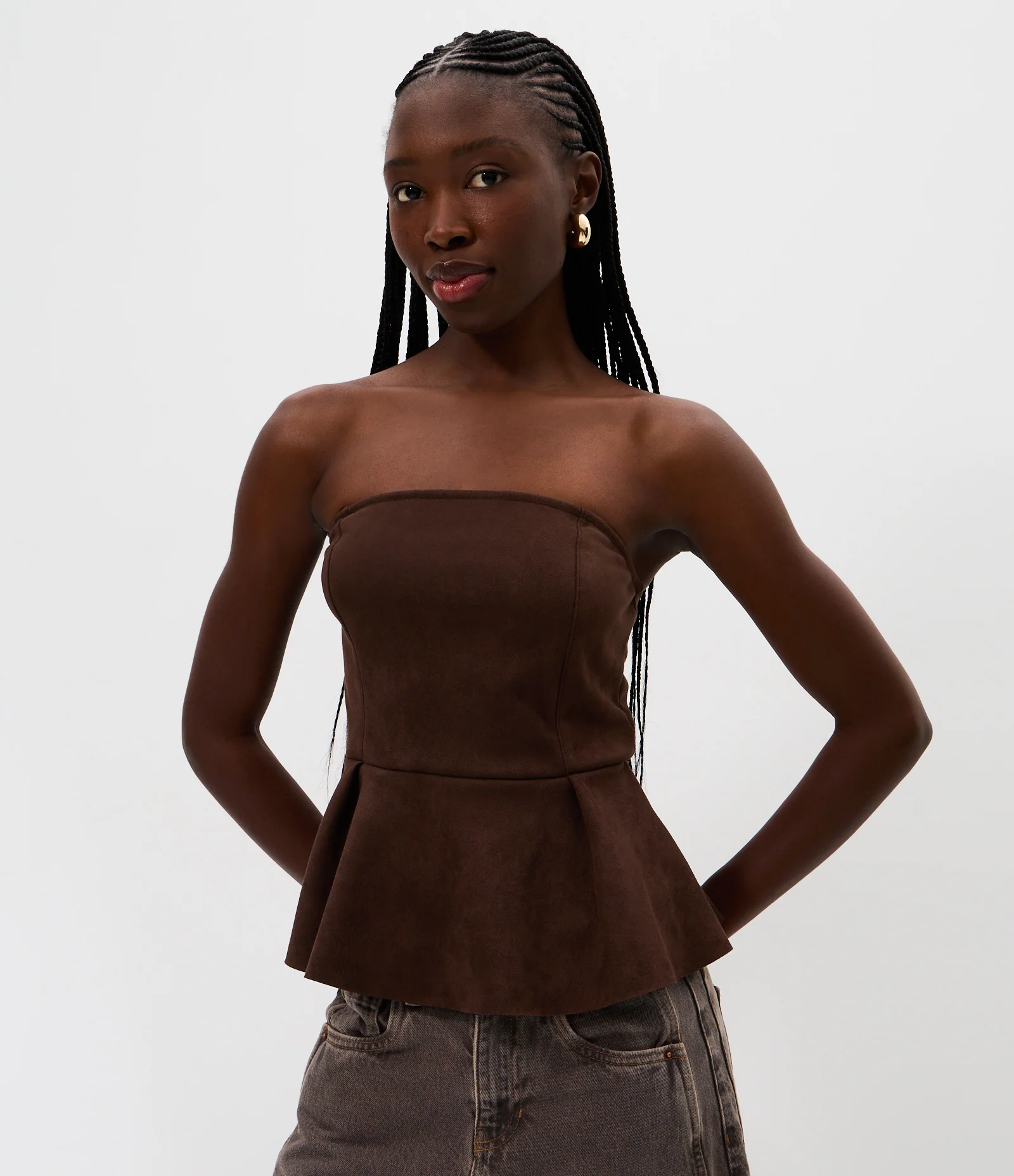Blusa Peplum Tomara que Caia em Suede Marrom 1