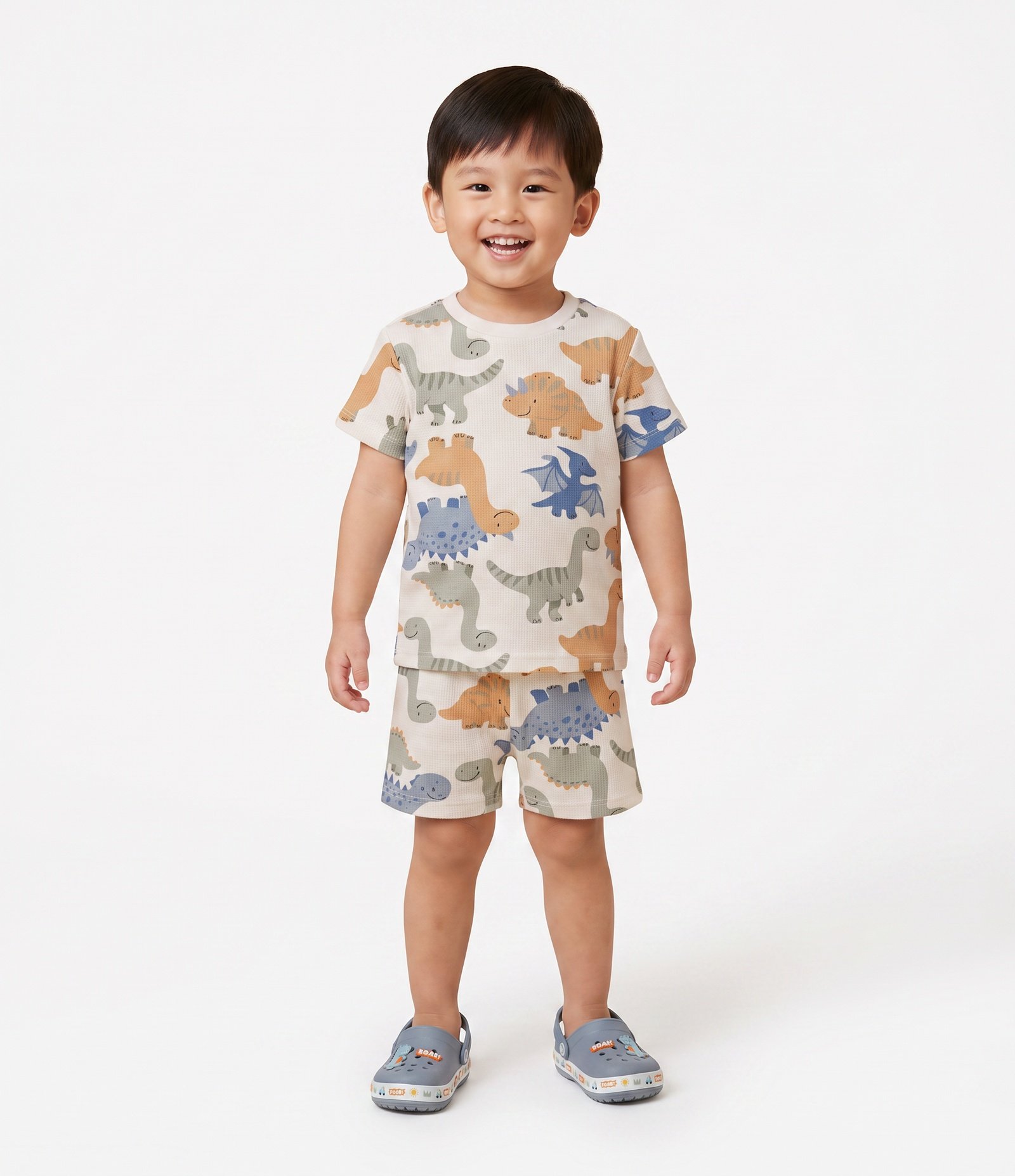 Pijama Infantil com Estampa de Dinossauros - Tam 2 a 6 Anos Bege 1