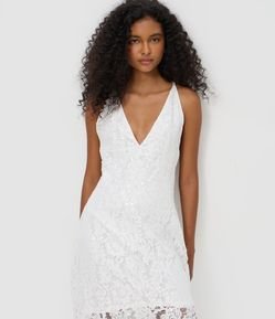 Vestido Midi Assimétrico em Renda com Paetês e Decote V