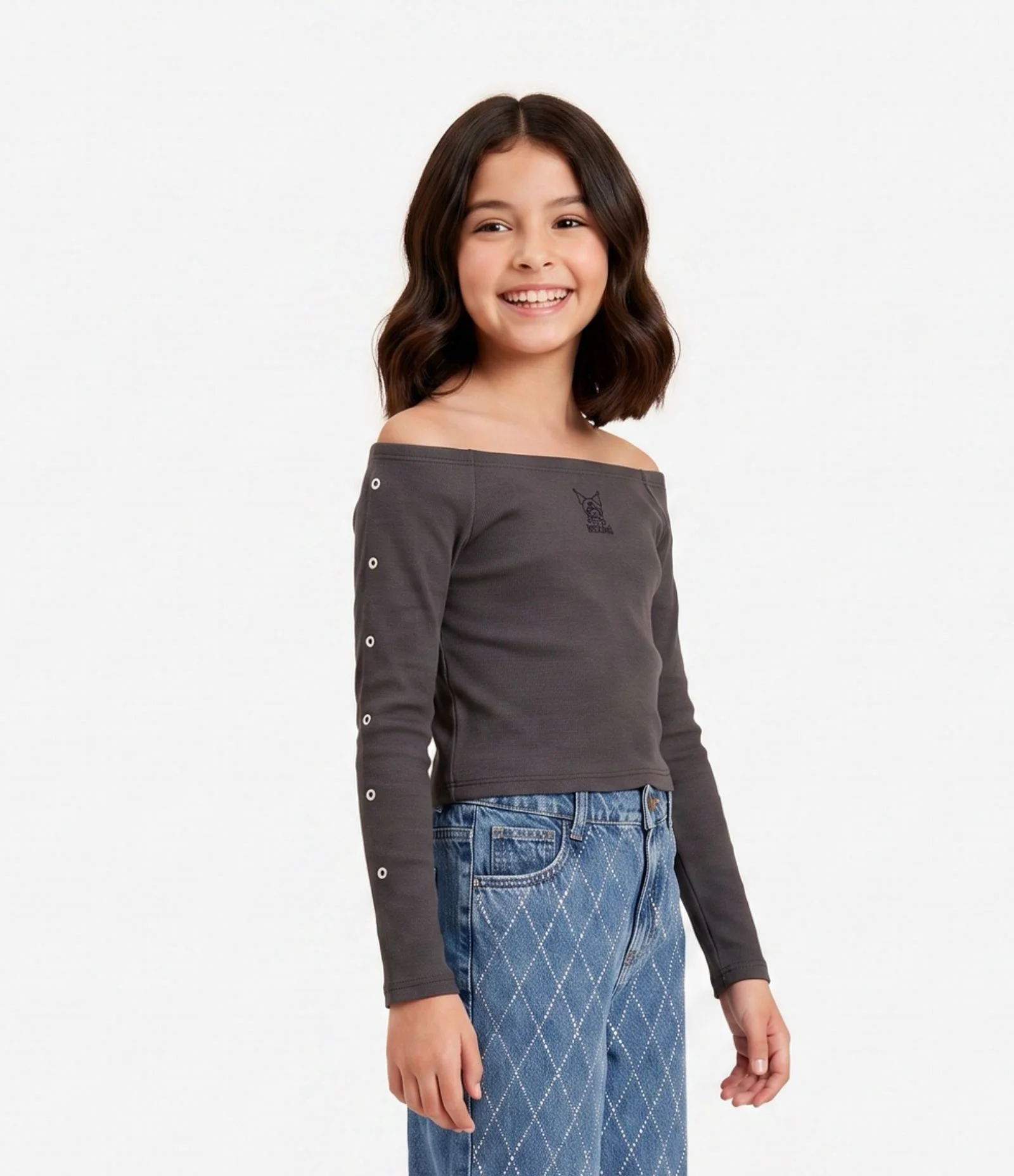 Blusa Infantil com Bordado Kuromi e Ilhós nas Mangas - Tam 1 a 16 anos Preto 1