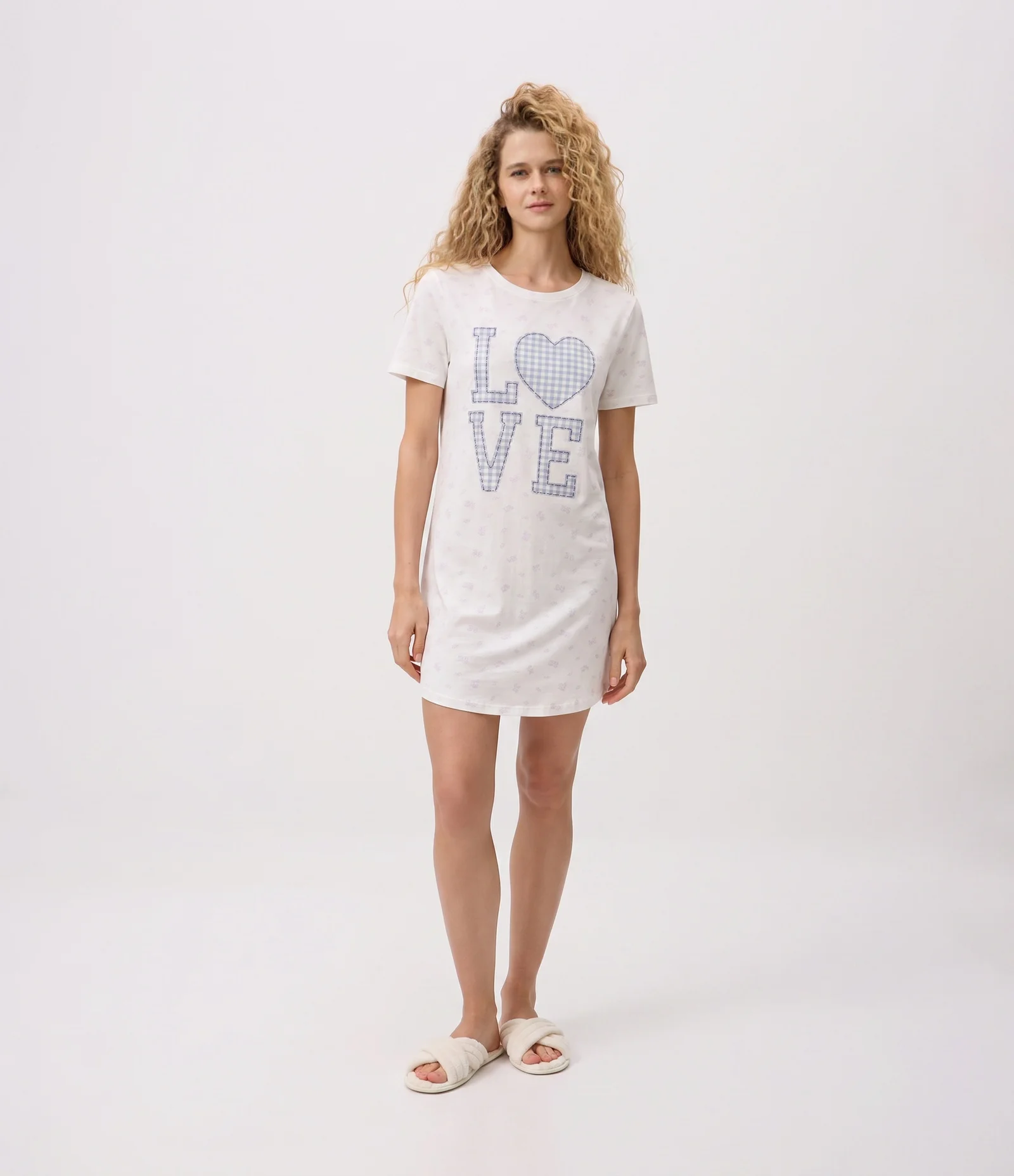 Camisola Curta em Viscolycra com Lettering Love Branco 1