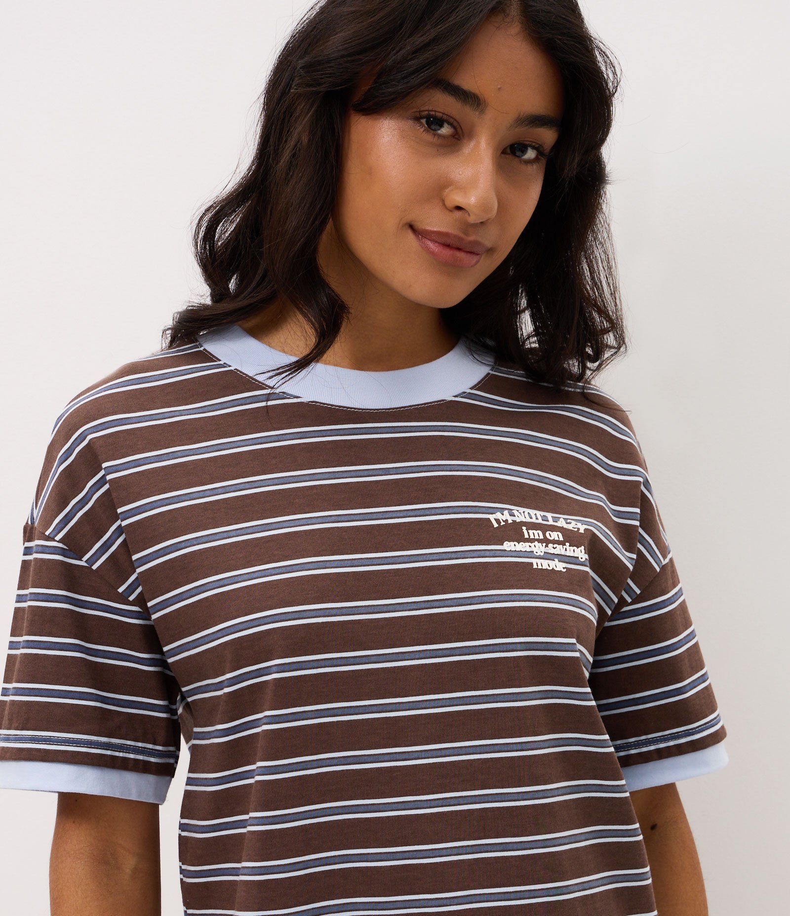 Camisola Curta em Algodão com Estampa Listrada Marrom 2