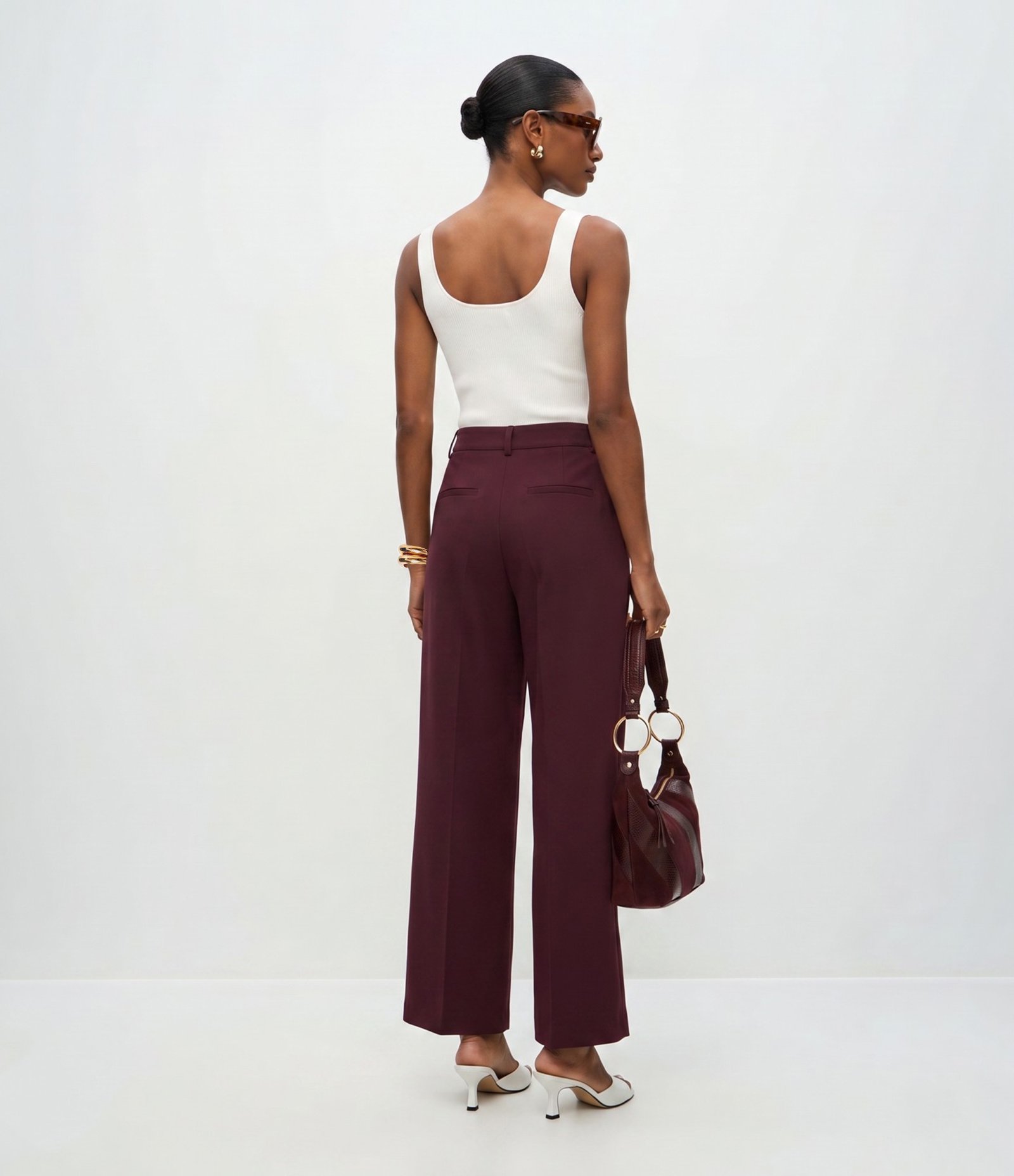 Calça Wide Leg em Viscolinho com Cós Alfaiatado Vinho 4