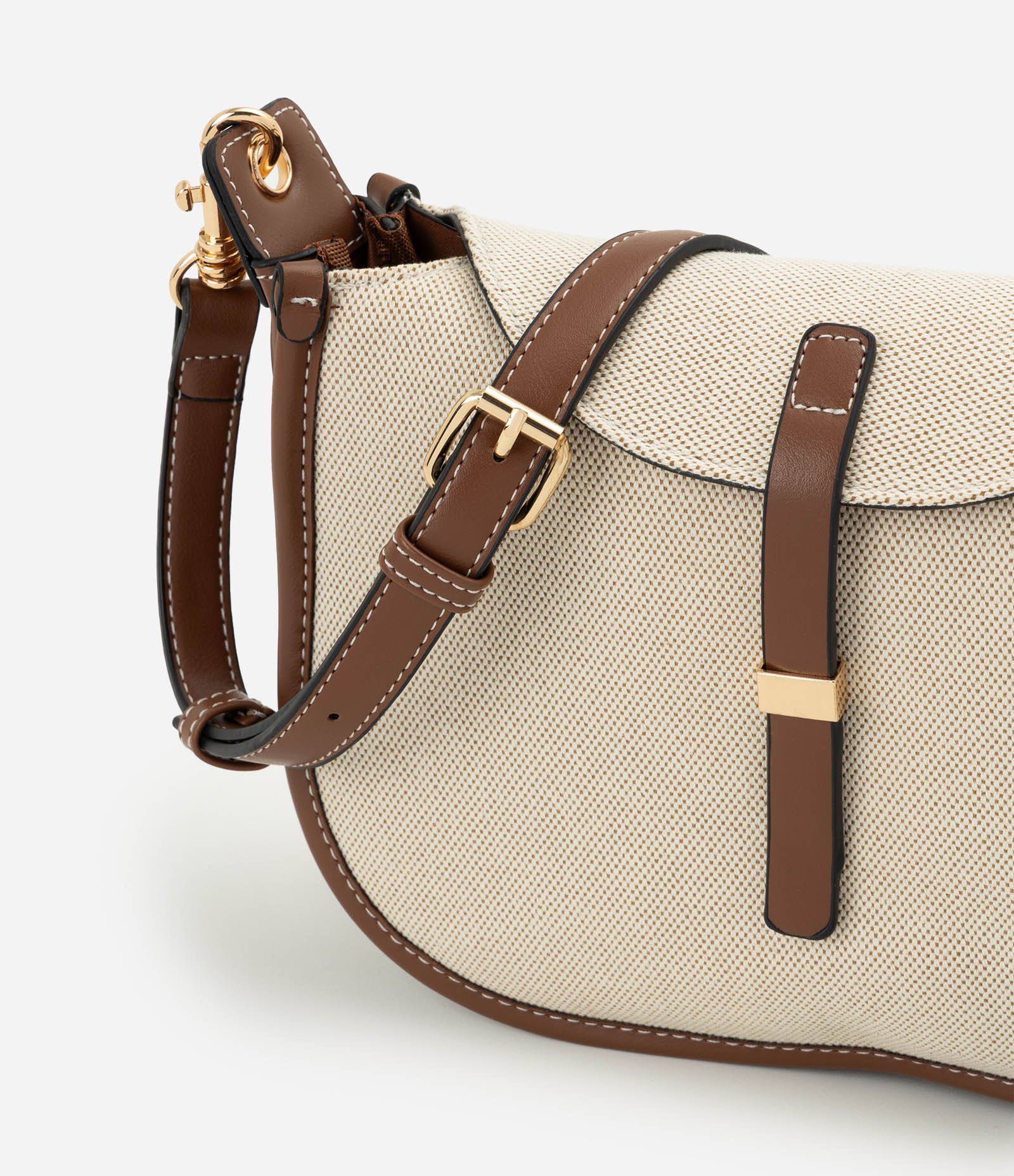 Bolsa Transversal Média com Aba e Detalhes Contrastantes Bege 5