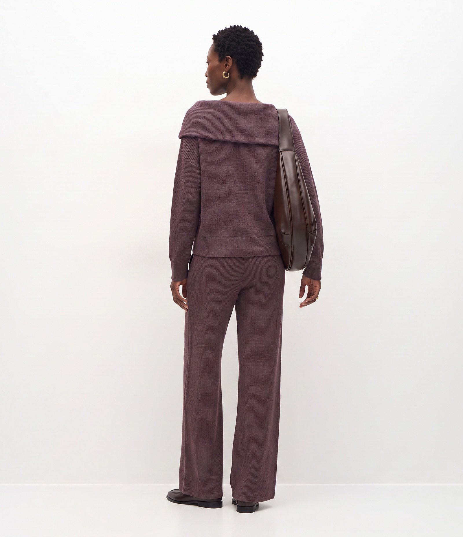 Blusa em Anarruga com Gola Boba Vinho 5