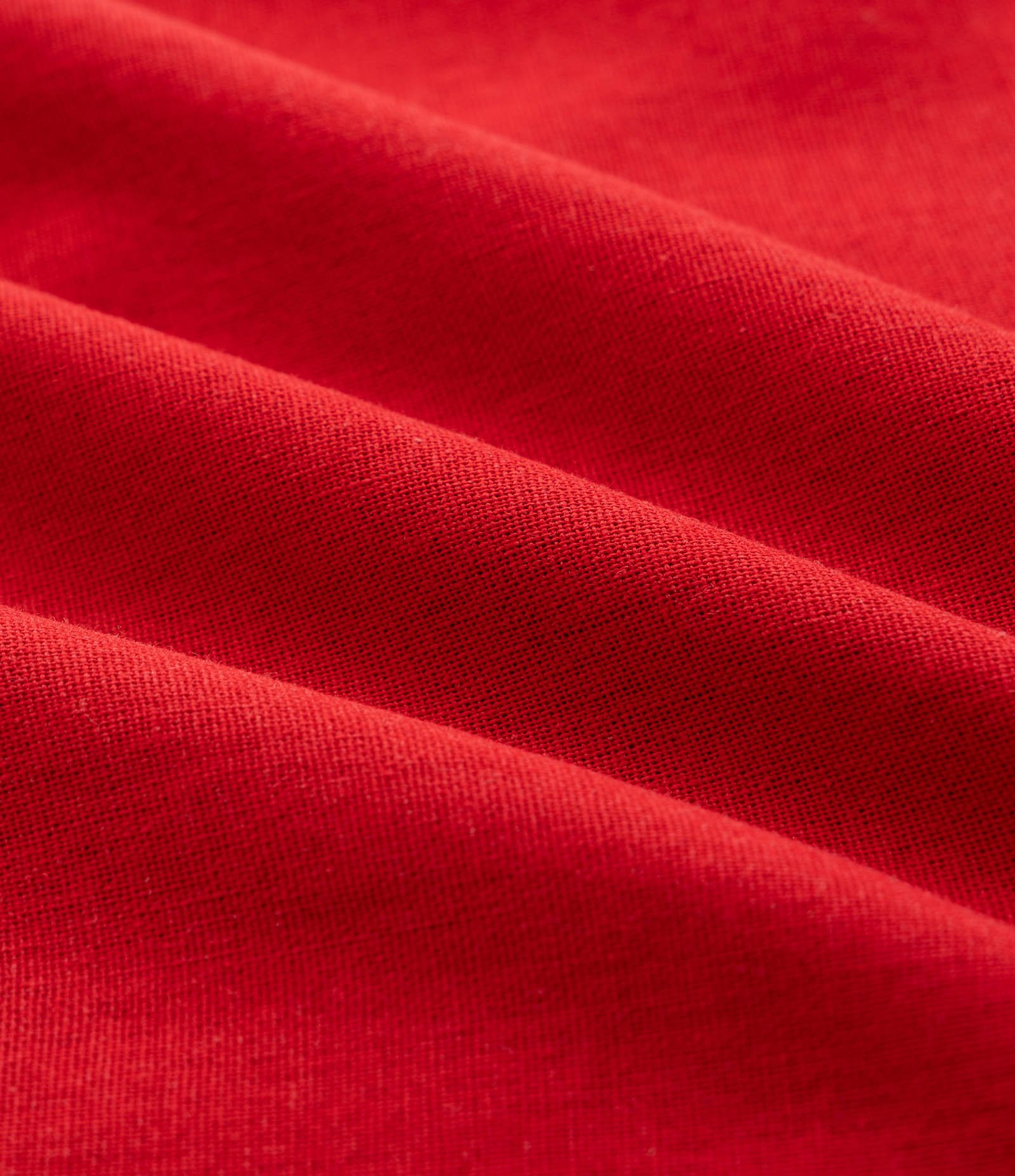 Blusa em Viscolinho com Abotoamento Curve & Plus Size Vermelho 3