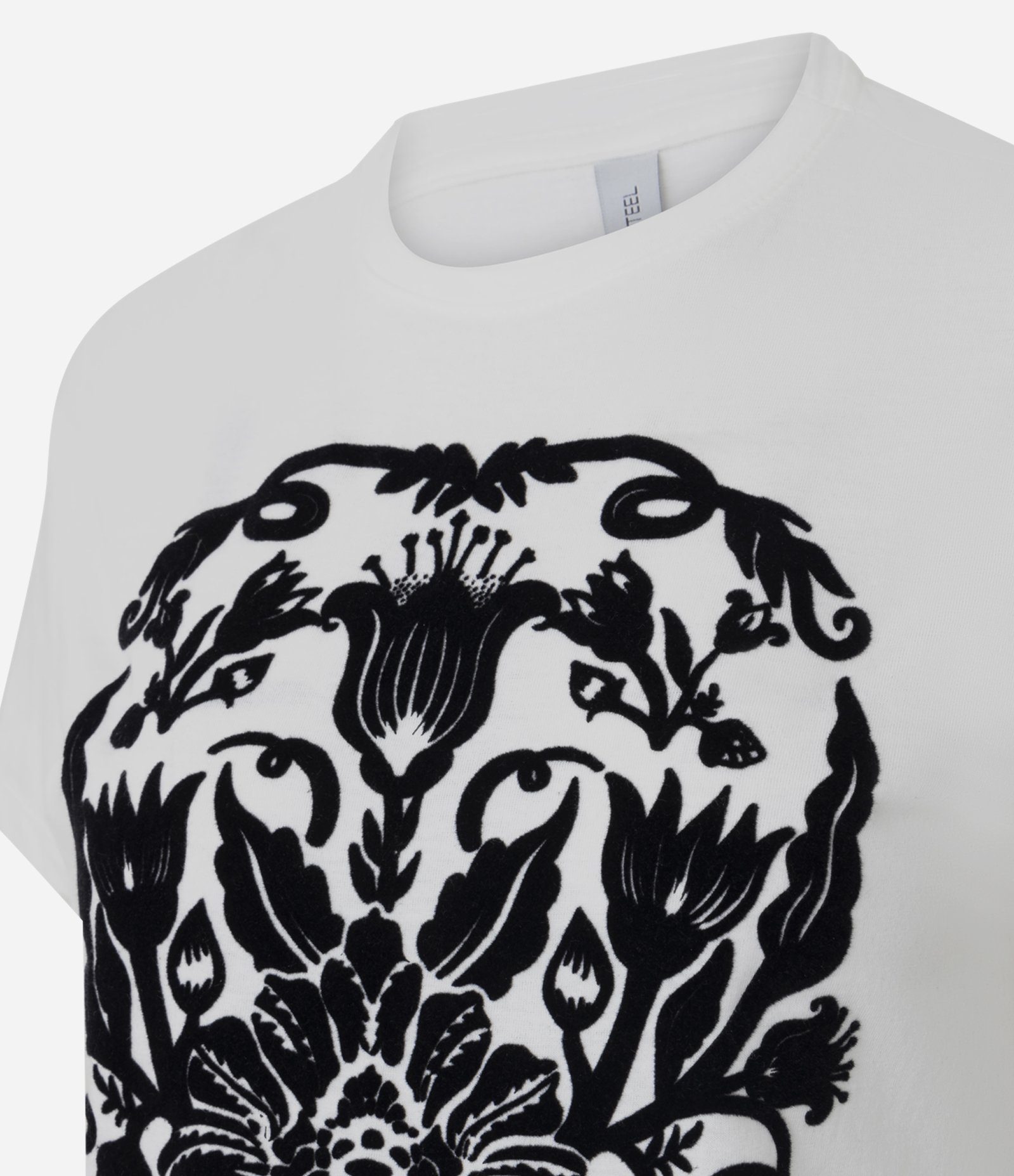 Camiseta Floral Floretin Estampa Frontal Branco 2