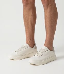 Tênis Casual em PU com Cadarço