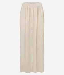 Calça Pantalona Acetinada com Textura e Modelagem Ampla
