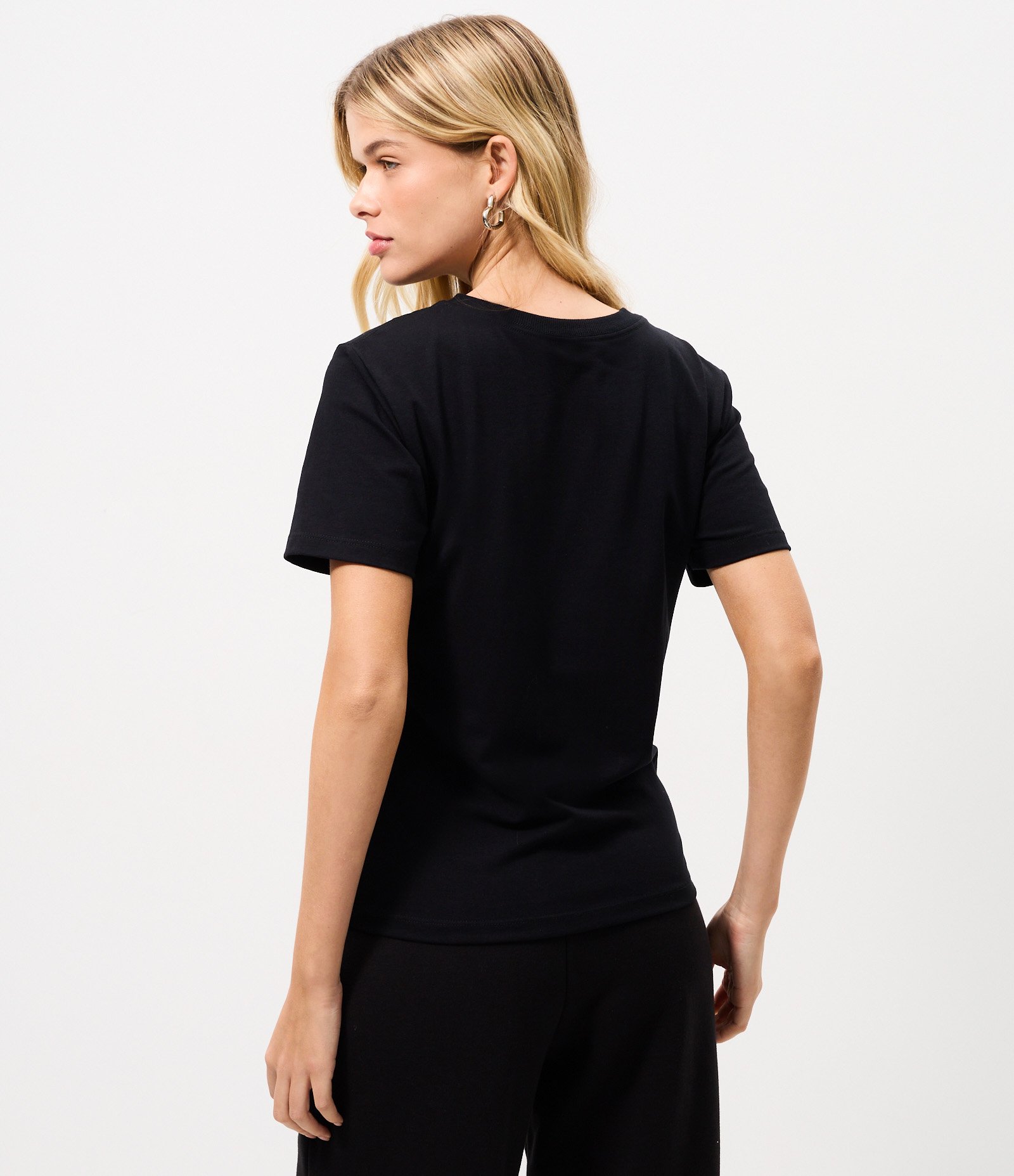 Camiseta Baby Look com Estampa Rolling Stones Preto 4