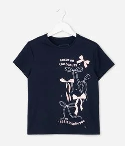 Camiseta Infantil em Algodão Slim com Gola Ribana e Estampa de Laços - Tam 5 a 16 Anos