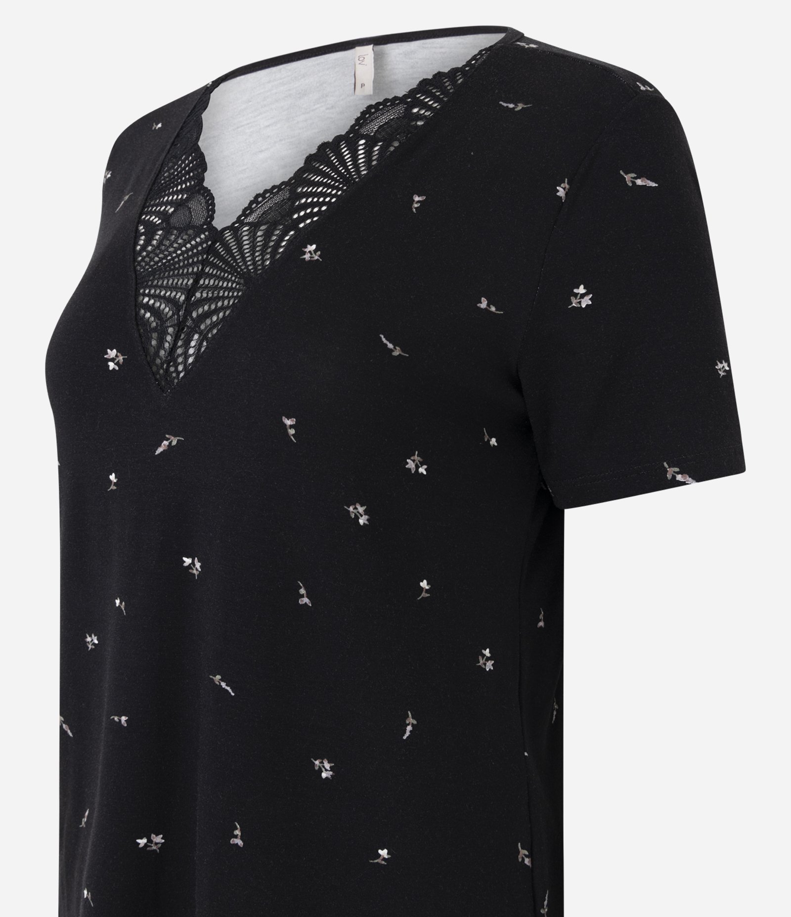 Pijama Longo com Estampa Floral e Renda Preto 8