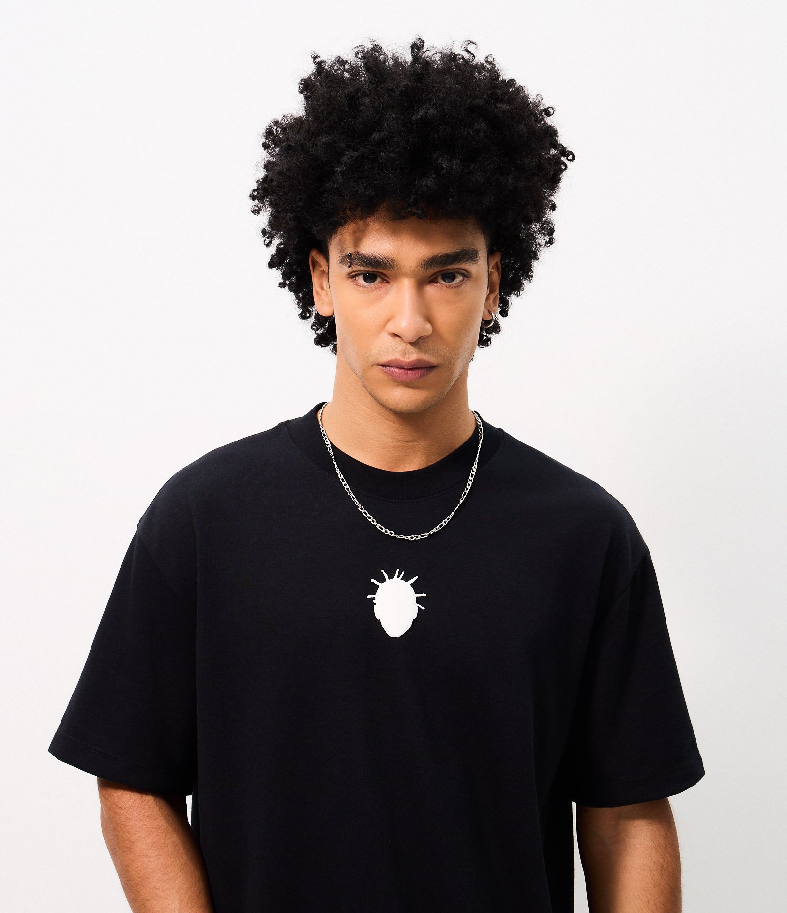 Camiseta Relaxed com Estampa Sabotage Preto 3
