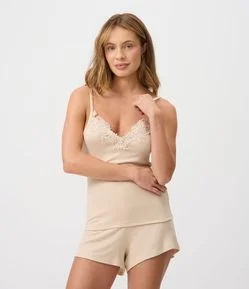Pijama Short Doll em Ribana com Detalhe Rendado