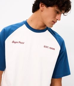 Camiseta Boxy Algodão com Manga Raglan e Lettering
