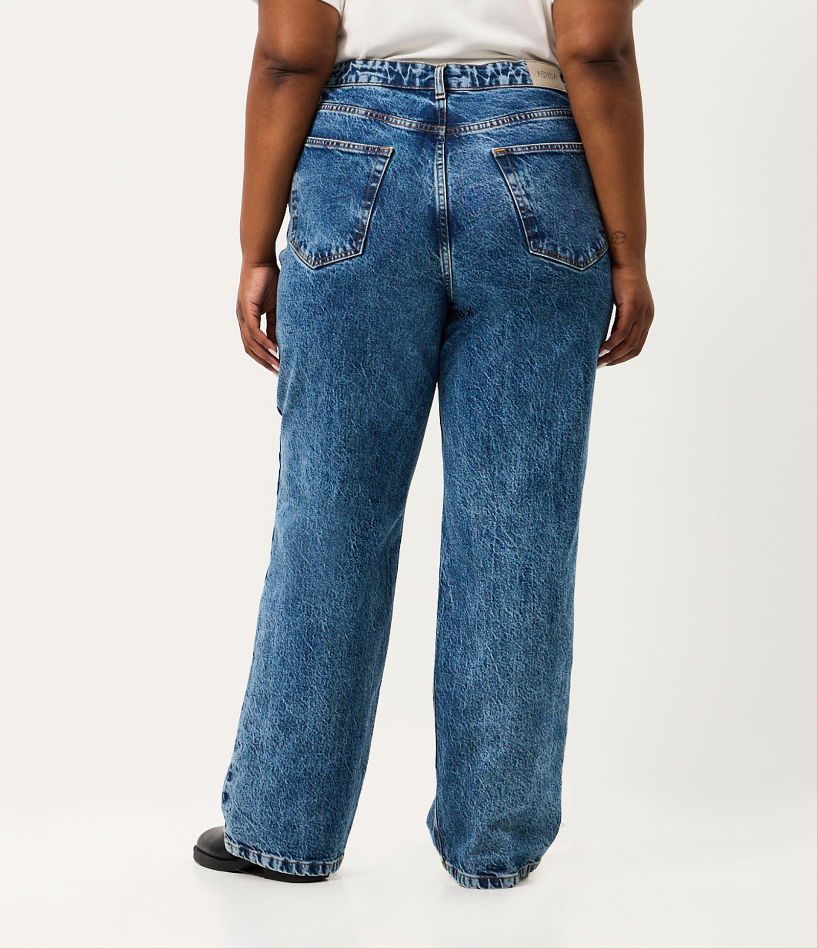 Calça Jeans Reta com Elastano Curve & Plus Size Azul 5