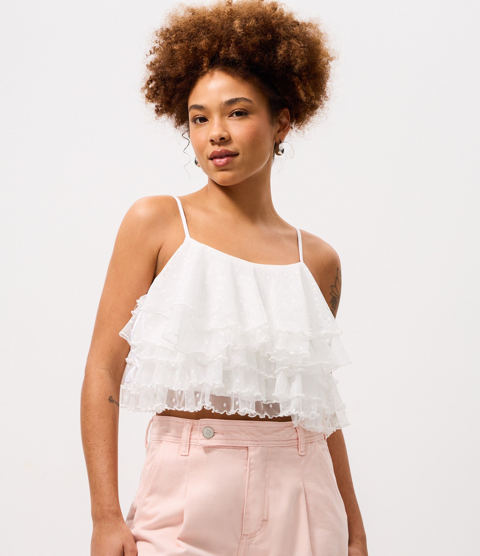 Blusa Alcinha em Tule com Babados e Texturização em Poás Branco 3