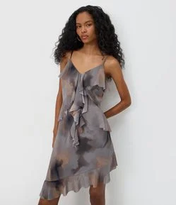 Vestido Assimétrico em Chiffon Estampado com Babados e Camadas