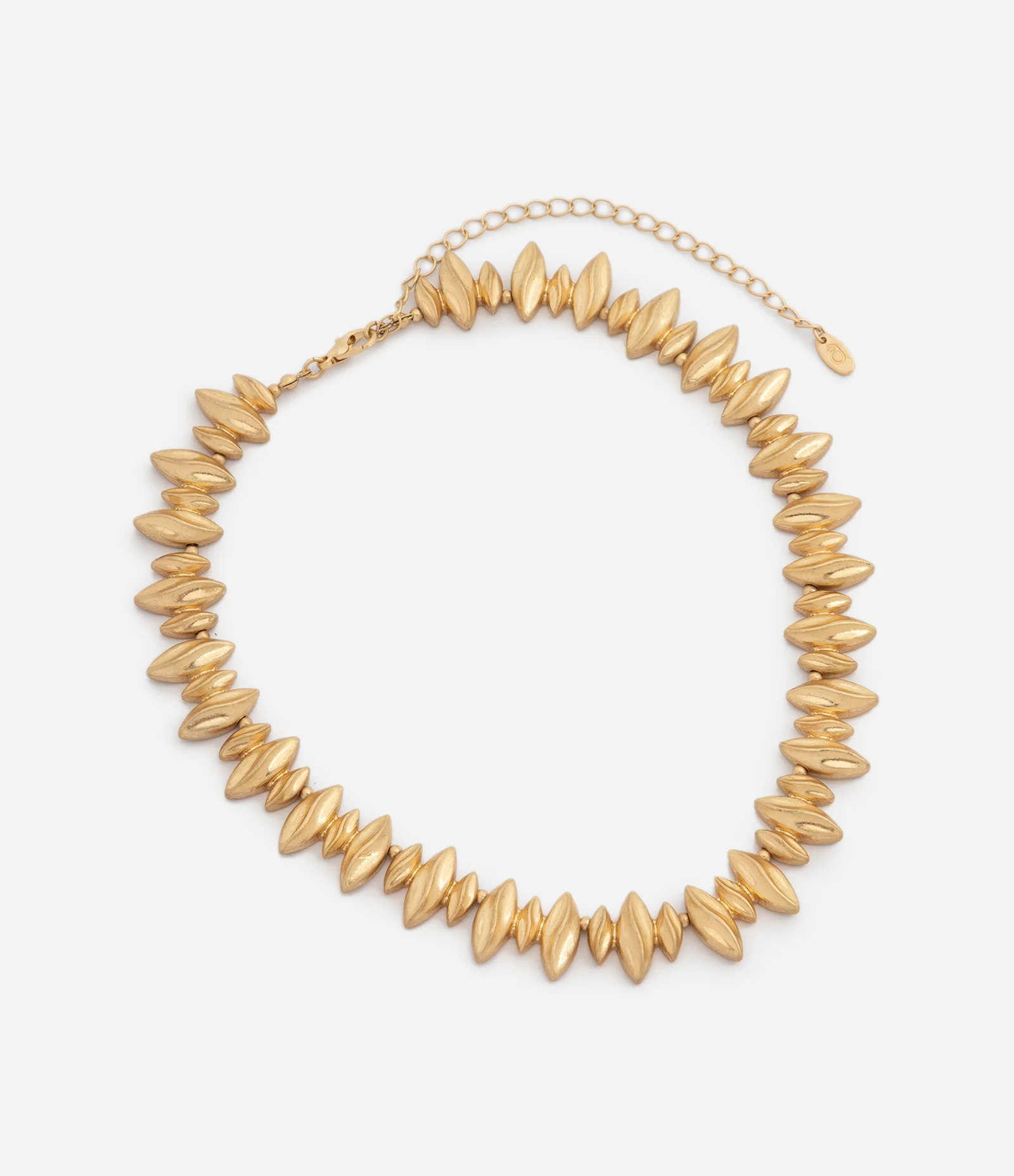 Colar Curto Bold em Metal com Pingentes Geométricos Dourado 2