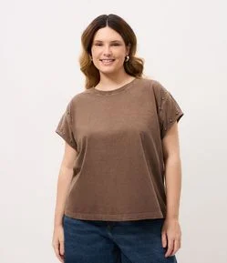 Blusa em Algodão com Aplicação de Tachas Metálicas Curve & Plus Size
