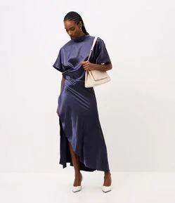 Vestido Acetinado Assimétrico com Manga Curta