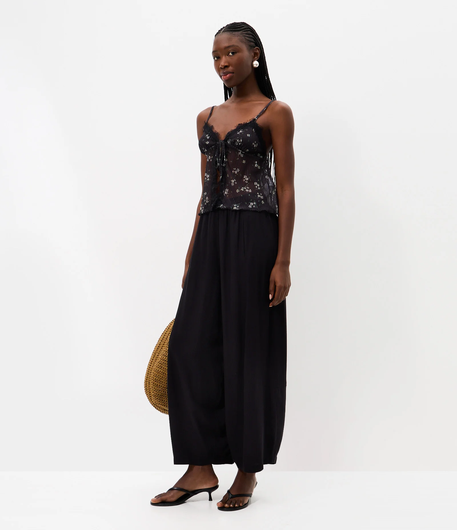 Calça Aladim em Viscose com Cós Elástico Preto 1