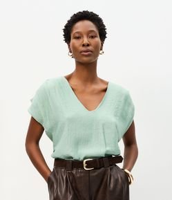 Blusa em Viscose com Lateral Drapeada