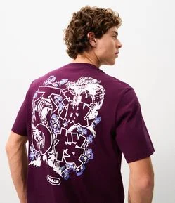 Camiseta Comfort em Algodão e Estampa Tigre e Dragão