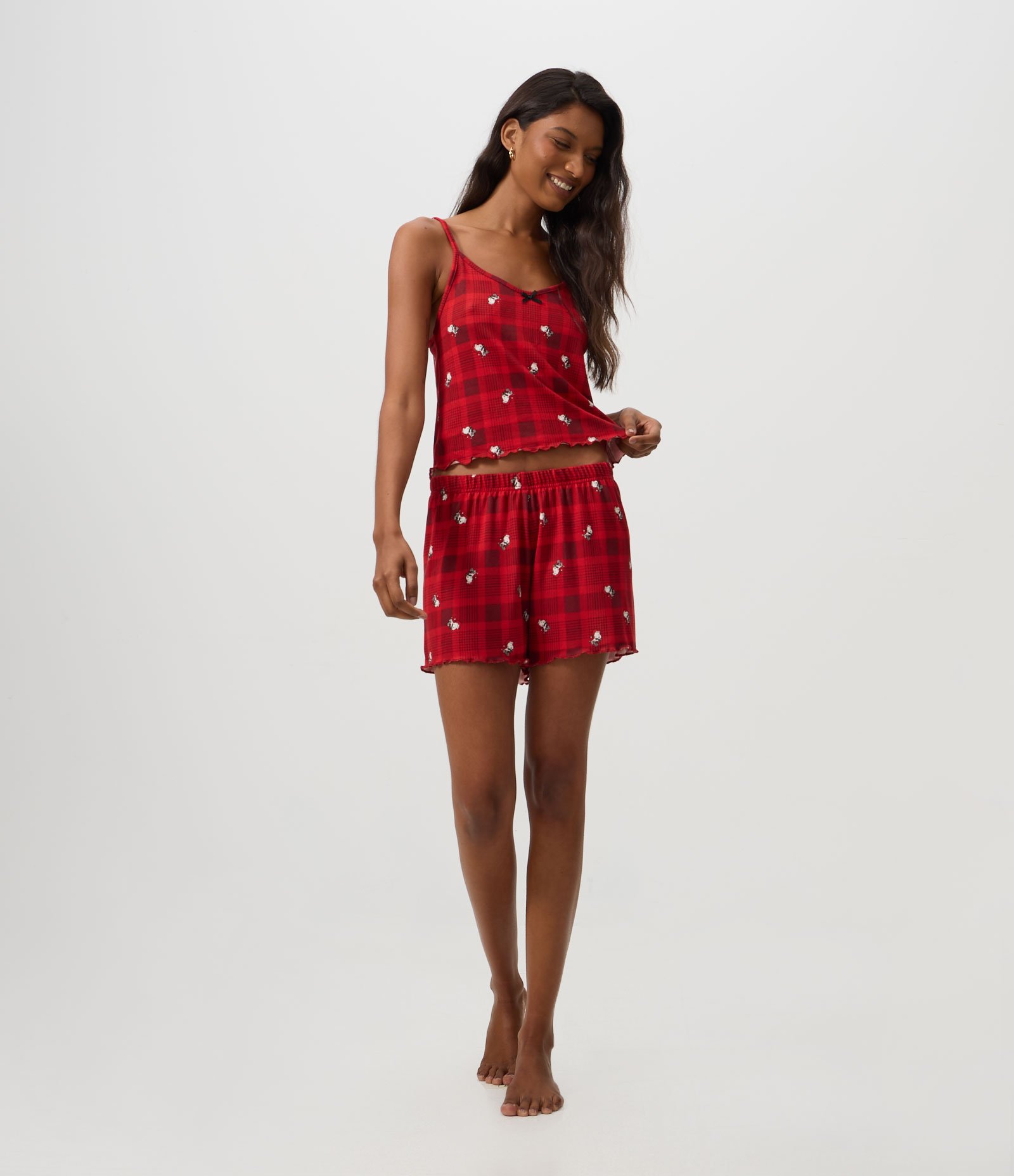 Pijama Short Doll em Tricô Xadrez com Estampa Snoopy Vermelho 2