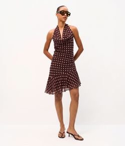 Vestido Curto em Chiffon com Estampa Poá e Decote Degagê