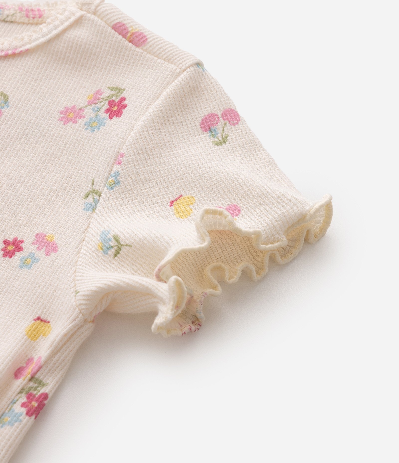 Camiseta Slim em Ribana com Floral Liberty - Tam 1 a 6 Anos Bege 5