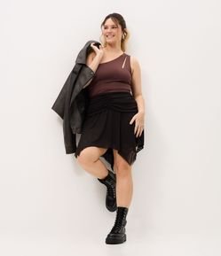 Saia Curta em Tule Drapeada e Assimétrica Curve & Plus Size