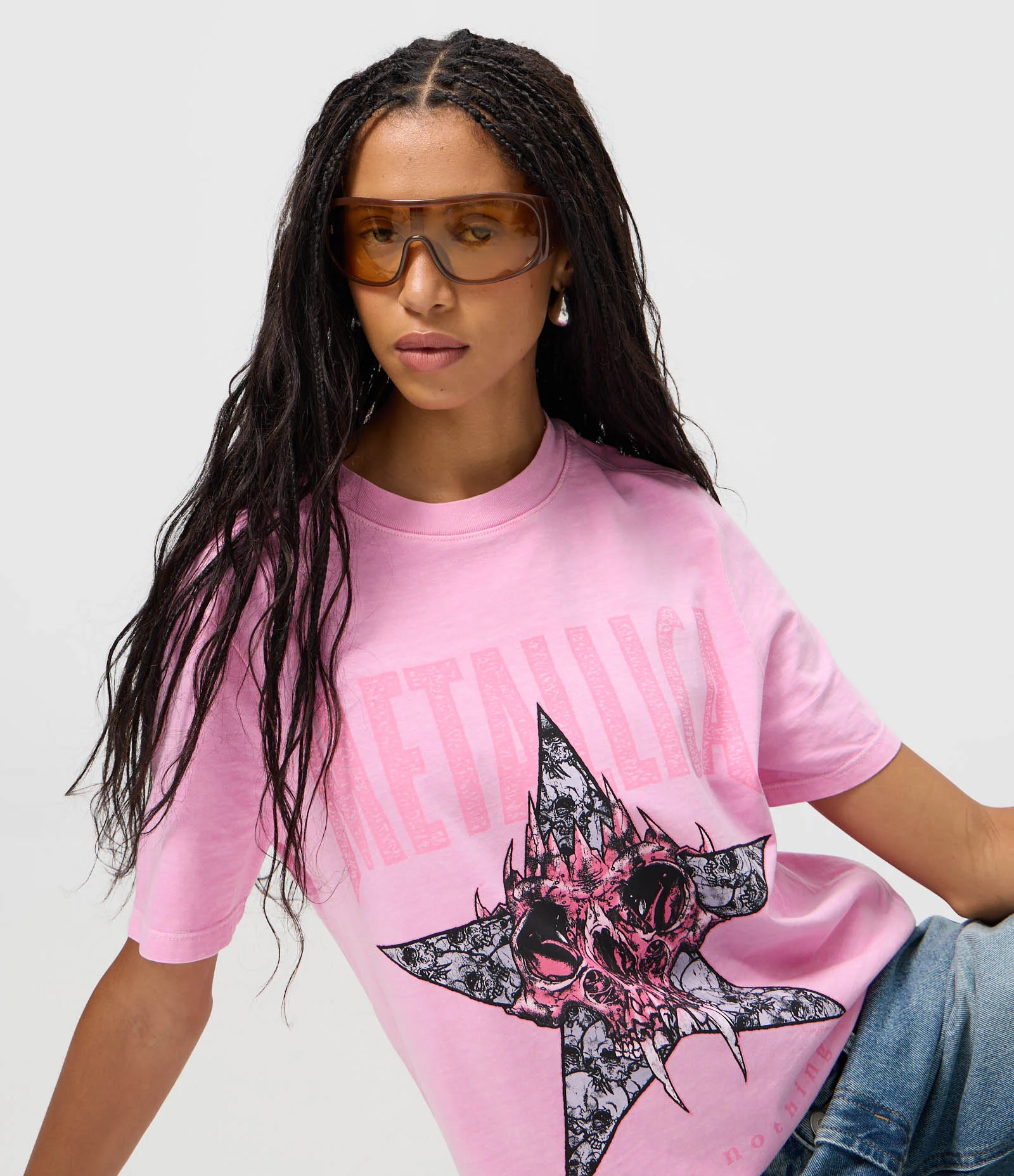 Camiseta em Algodão Estonado com Estampa do Metallica Rosa 1