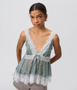 Blusa em Tule Floral com Renda e Amarração Frontal