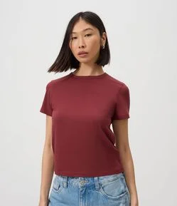 Blusa Slim Básica em Algodão Peruano com Gola Redonda