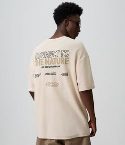 Camiseta Relaxed em Algodão Texturizado com Lettering