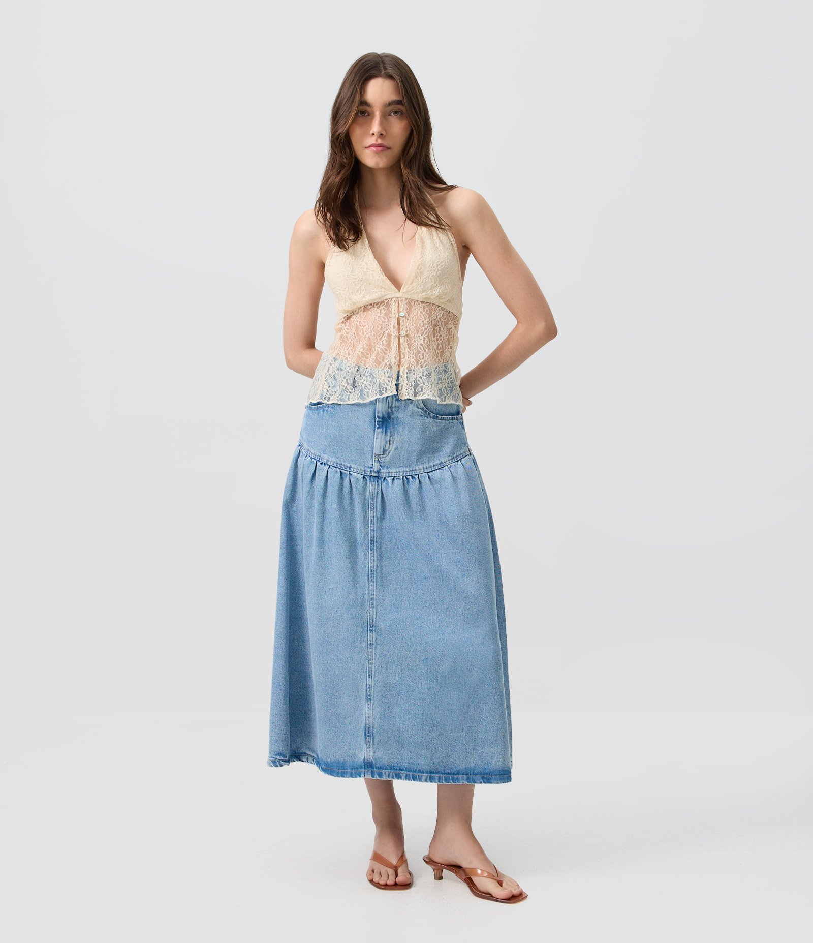 Saia Midi em Jeans com Cintura Alta com Recorte Franzido Azul 1